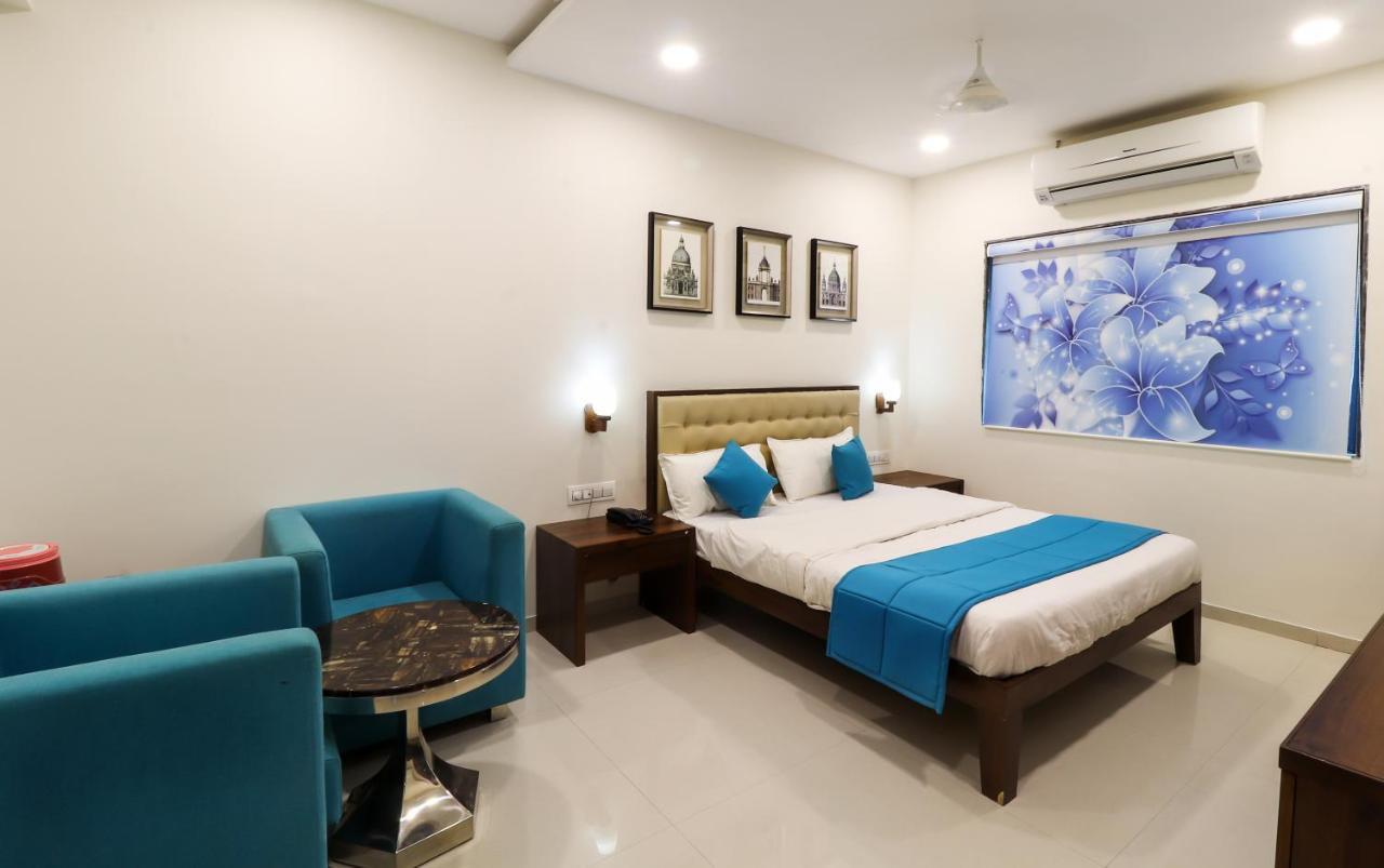Royal Inn Hotel Ambaji Exteriör bild